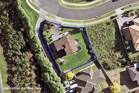 Photo of property in 38 Fairchild Avenue, Goodwood Heights, Auckland, 2105