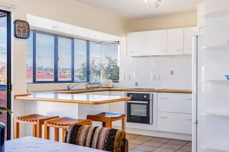 Photo of property in 38 Simmental Crescent, Somerville, Auckland, 2014
