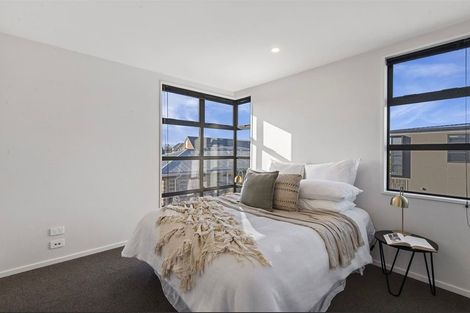 Photo of property in 2/68 Barbour Street, Waltham, Christchurch, 8011