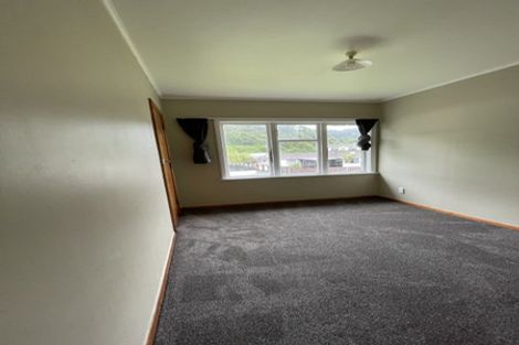 Photo of property in 2/18 Eldon Grove, Taita, Lower Hutt, 5019