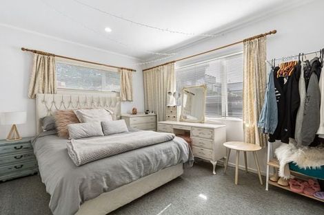 Photo of property in 16 Alfred Street, Northcote Point, Auckland, 0627