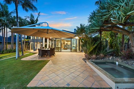 Photo of property in 37 Clyside Avenue, Half Moon Bay, Auckland, 2012