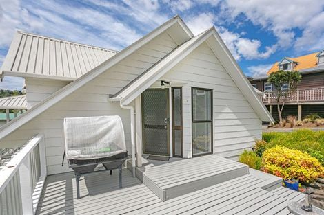 Photo of property in 127 Tuna Place, Onemana, Whangamata, 3691