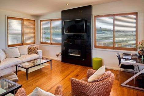 Photo of property in 50a Steyne Avenue, Plimmerton, Porirua, 5026