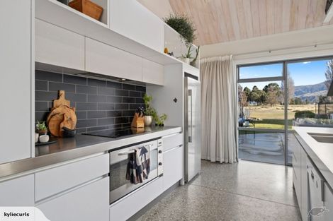 Photo of property in 23 The Dunes, Cromwell, 9310