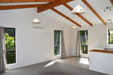 Photo of property in 21 Kings Road, Paihia, 0200