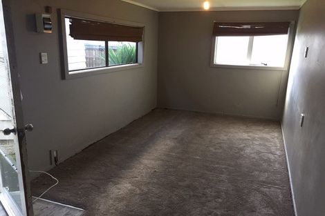 Photo of property in 32 Brentford Place, Manurewa, Auckland, 2102