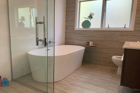 Photo of property in 141 Arran Road, Browns Bay, Auckland, 0630