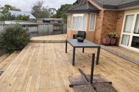 Photo of property in 72a Summerhill Drive, Fitzherbert, Palmerston North, 4410