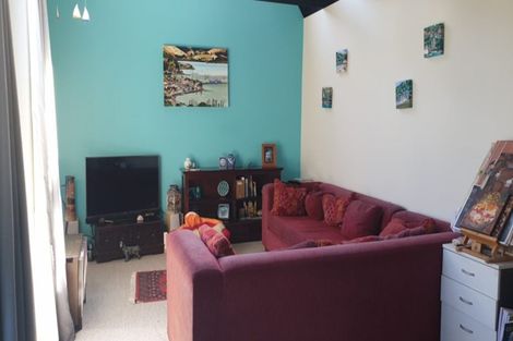 Photo of property in 1/8 Elphinstone Avenue, Strathmore Park, Wellington, 6022