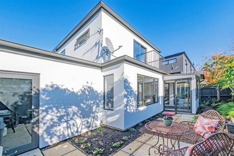 Photo of property in 77 Canon Street, St Albans, Christchurch, 8014