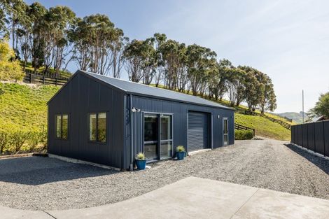 Photo of property in 64 Waipuka Road, Waimarama, Havelock North, 4294