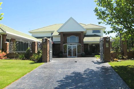 Photo of property in 52 Regent's Park Drive, Casebrook, Christchurch, 8051