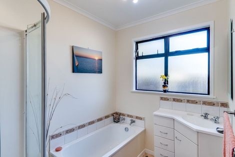 Photo of property in 10 Von Dadelszen Place, Havelock North, 4130