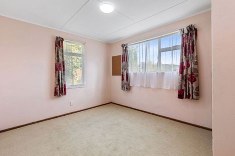 Photo of property in 26 Antrim Crescent, Wainuiomata, Lower Hutt, 5014