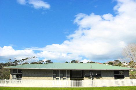 Photo of property in 17 Frankley Road, Westown, New Plymouth, 4310