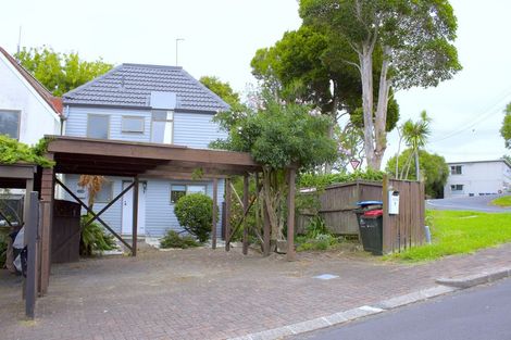 Photo of property in 1 Wimbledon Way, Remuera, Auckland, 1050
