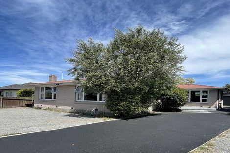 Photo of property in 307 Wairakei Road, Bryndwr, Christchurch, 8053