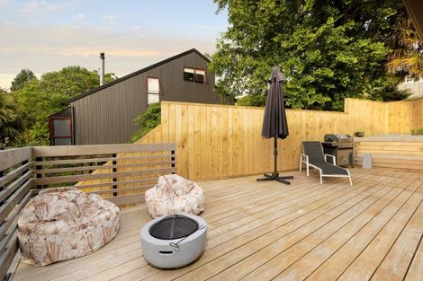 Photo of property in 132 Hinewa Road, Otumoetai, Tauranga, 3110