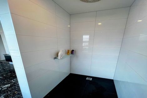 Photo of property in 8 The Track, Plimmerton, Porirua, 5026