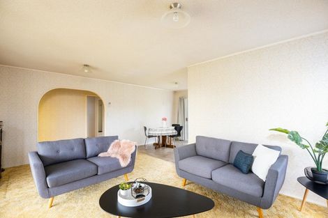 Photo of property in 42 Branch Road, Highlands Park, New Plymouth, 4312