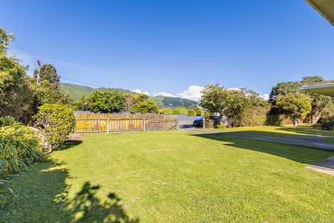 Photo of property in 55 Ngaio Road, Waikanae, 5036