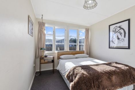 Photo of property in 1277 High Street, Taita, Lower Hutt, 5011