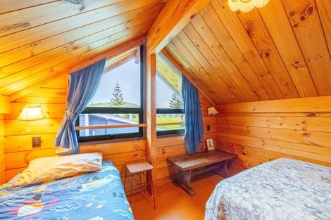 Photo of property in 3432 Pourerere Beach Road, Pourerere, Omakere, 4271