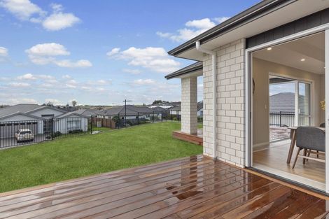 Photo of property in 28 Rose Berry Crescent, Flagstaff, Hamilton, 3210