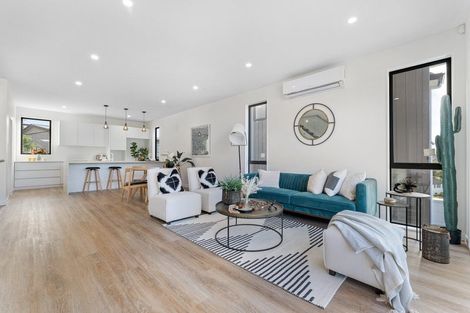 Photo of property in 6/388 Glenfield Road, Glenfield, Auckland, 0629