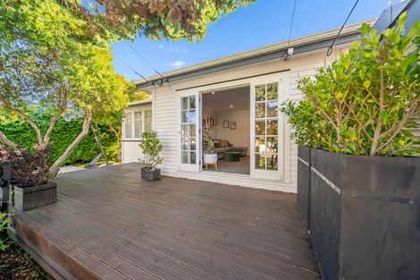 Photo of property in 8 Tui Grove, Elderslea, Upper Hutt, 5018