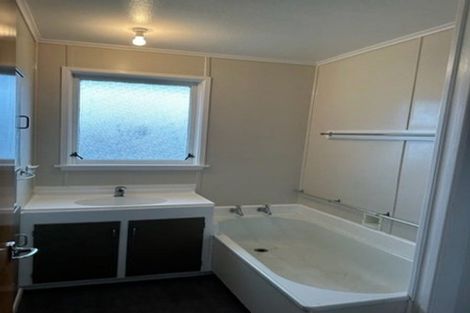 Photo of property in 19 Bellevue Avenue, Wellsford, 0900