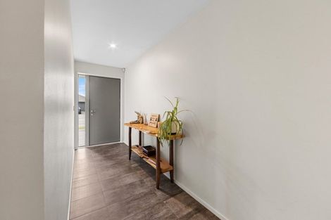 Photo of property in 43 Te Korari Street, Marshland, Christchurch, 8083