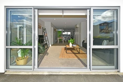 Photo of property in 1 Longueval Lane, Broomfield, Christchurch, 8042