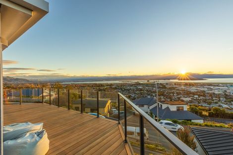 Photo of property in 52 Coster Street, Enner Glynn, Nelson, 7011