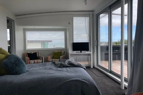 Photo of property in 8b Marama Street, Castor Bay, Auckland, 0620