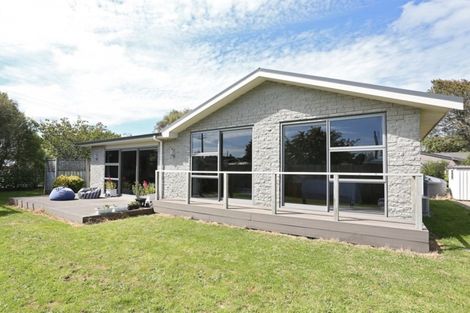 Photo of property in 14 John Street, Otatara, Invercargill, 9879