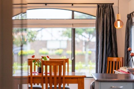 Photo of property in 94 Weggery Drive, Waikanae Beach, Waikanae, 5036