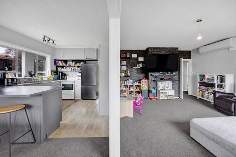 Photo of property in 12 Mccarthy Street, Hawera, 4610