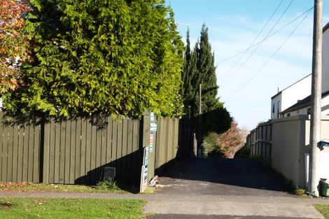 Photo of property in 11a Paparoa Road, Cockle Bay, Auckland, 2014