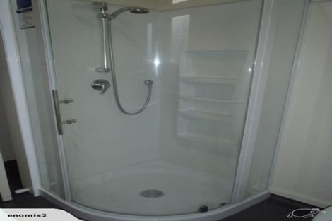 Photo of property in 1/76 Cambridge Terrace, Waterloo, Lower Hutt, 5011