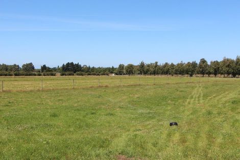 Photo of property in 587 Pleasant Point Highway, Levels, Timaru, 7975