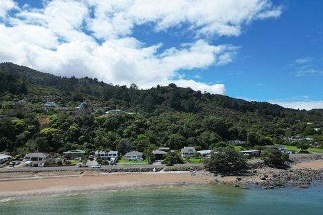 Photo of property in 304 Thames Coast Sh25 Road, Thornton Bay, Thames, 3575