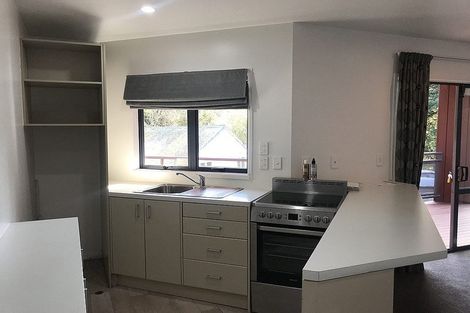 Photo of property in 14/3 The Avenue, Albany, Auckland, 0632