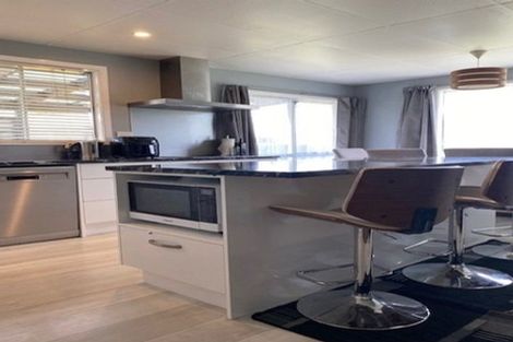 Photo of property in 2 Villers Street, Bay View, Napier, 4104