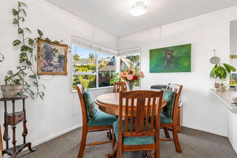 Photo of property in 81a William Bayes Place, Red Beach, 0932