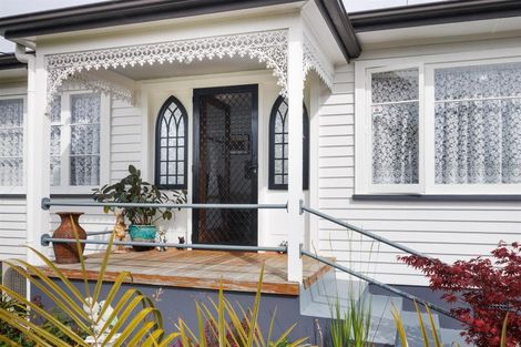 Photo of property in 11 Ahuru Street, Marton, 4710