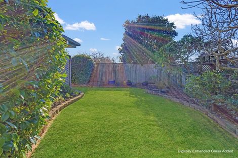 Photo of property in 8 Idesia Grove, Richmond, 7020