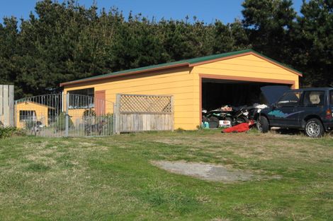 Photo of property in 52 Himatangi Street, Himatangi Beach, Foxton, 4891