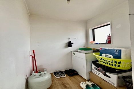 Photo of property in 3/80 Kenderdine Road, Papatoetoe, Auckland, 2025